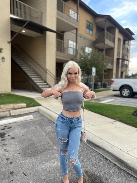 Alyssa Devyn photo 445