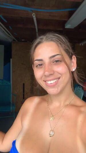alyssa photo 315