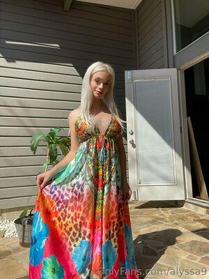 alyssa photo 403