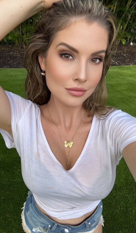 Amanda Cerny photo 860