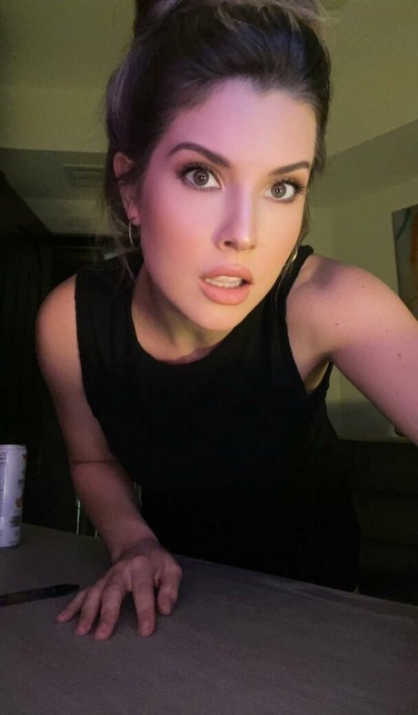 Amanda Cerny photo 986