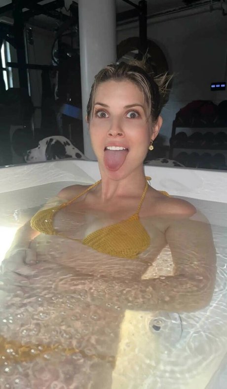 Amanda Cerny photo 1150