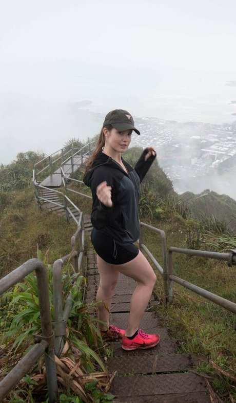 Amanda Cerny photo 1490