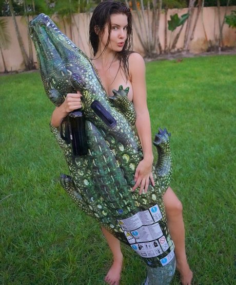 Amanda Cerny photo 1661
