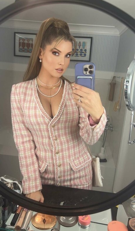 Amanda Cerny photo 1741