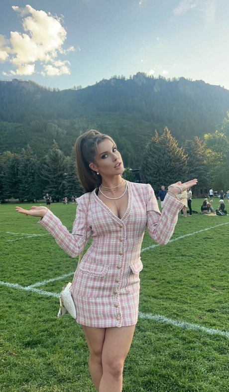 Amanda Cerny photo 1747