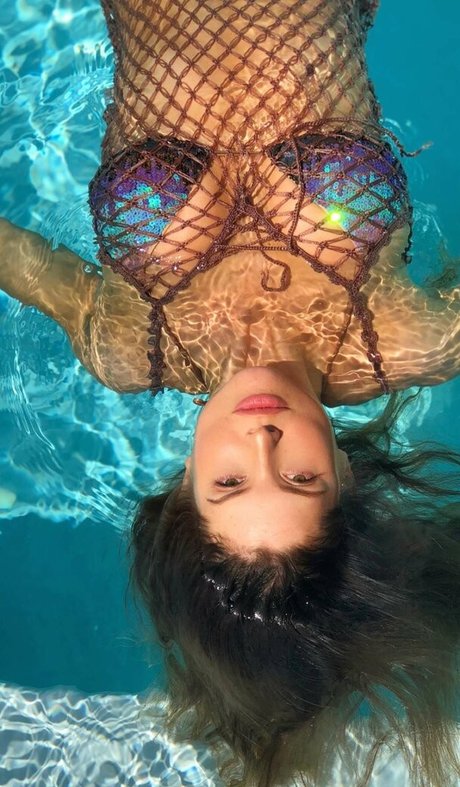 Amanda Cerny photo 1780