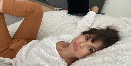 Amanda Cerny photo 1833