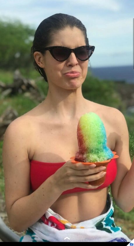 Amanda Cerny photo 2055