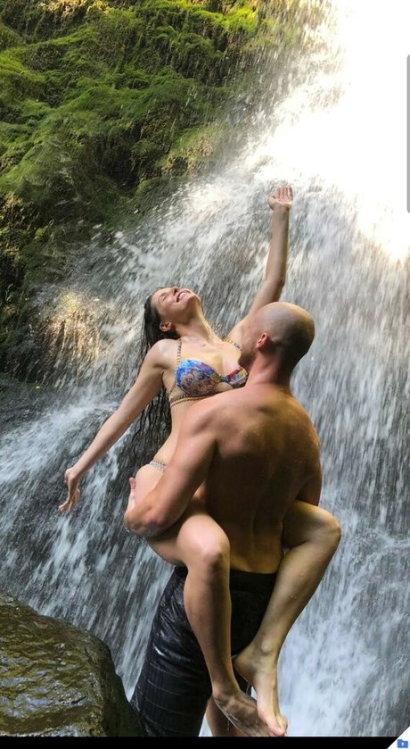 Amanda Cerny photo 2057