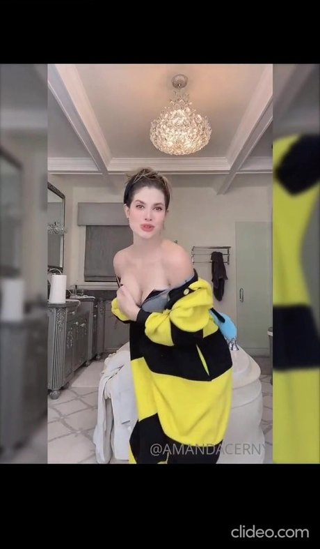 Amanda Cerny photo 2139