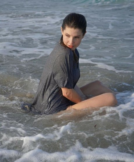 Amanda Cerny photo 2158