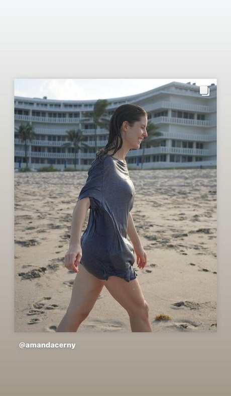 Amanda Cerny photo 2175