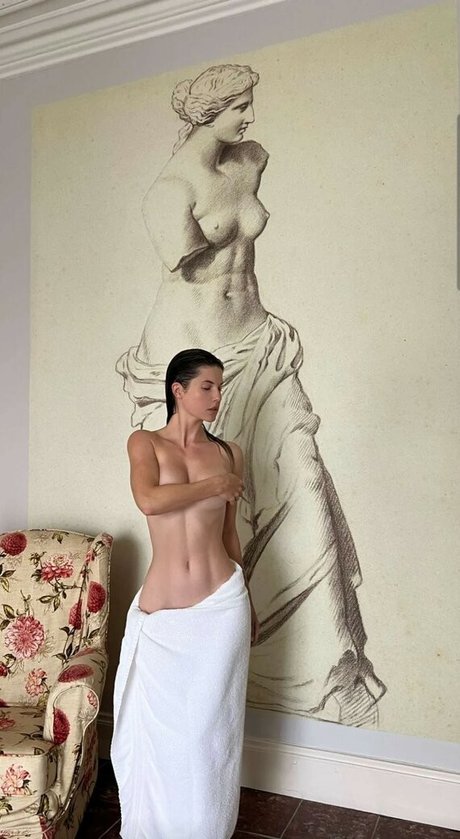 Amanda Cerny photo 2189