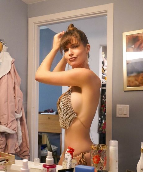 Amanda Cerny photo 2395