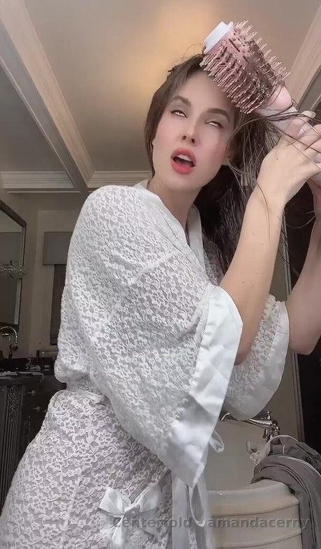 Amanda Cerny photo 2483