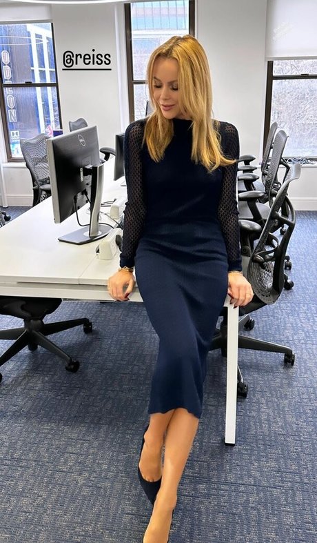 Amanda Holden photo 253