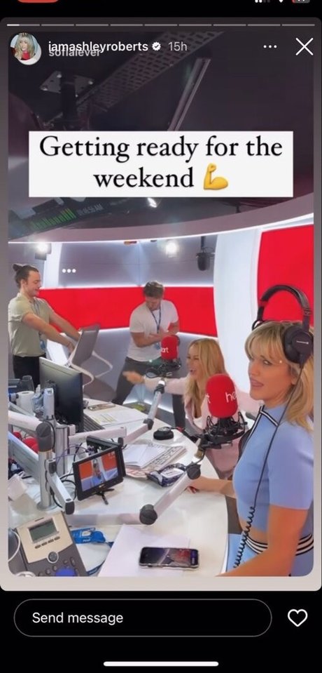 Amanda Holden photo 455
