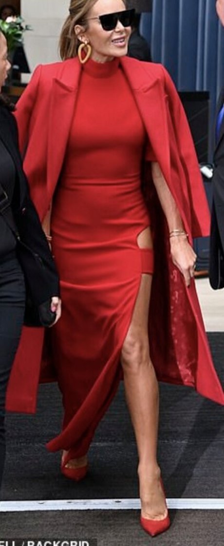 Amanda Holden photo 568