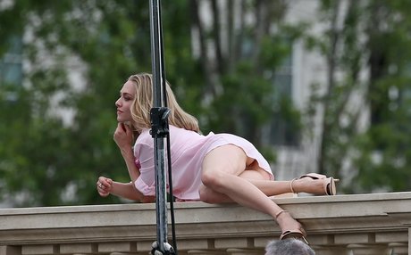 Amanda Seyfried photo 23