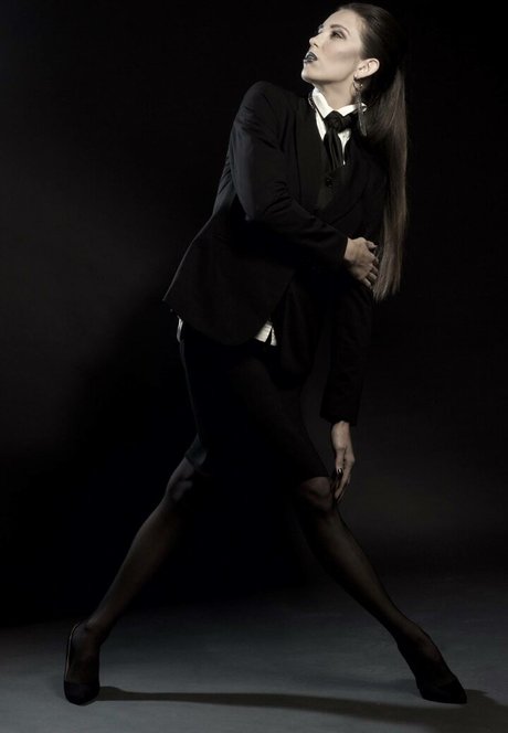 Amanda Thompson photo 172