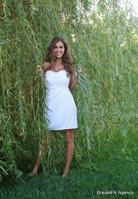 Amanda Thompson photo 177