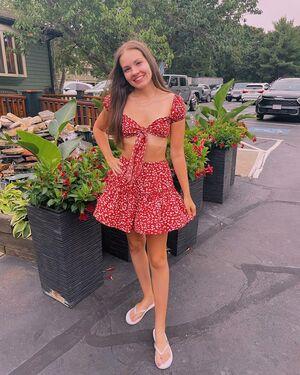 amandashields photo 1