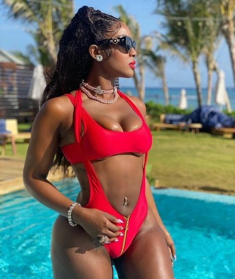 Amara La Negra photo 48