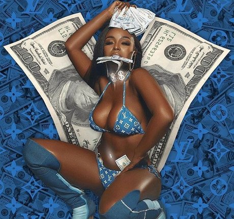 Amara La Negra photo 63