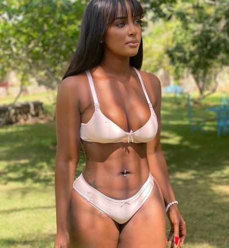 Amara La Negra photo 85