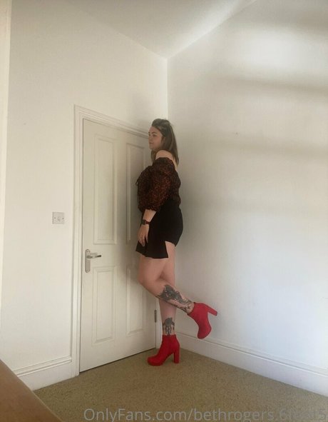 Amazonbeth.6foot6 photo 23