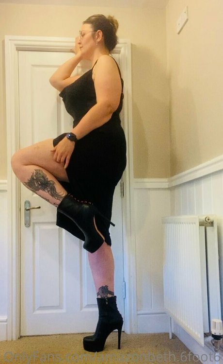 Amazonbeth.6foot6 photo 27