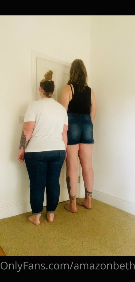 Amazonbeth.6foot6 photo 33