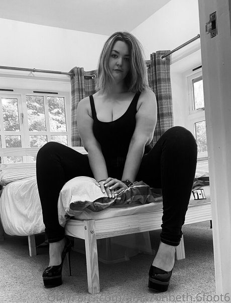 Amazonbeth.6foot6 photo 65