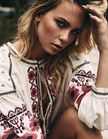 Amber Davis photo 30