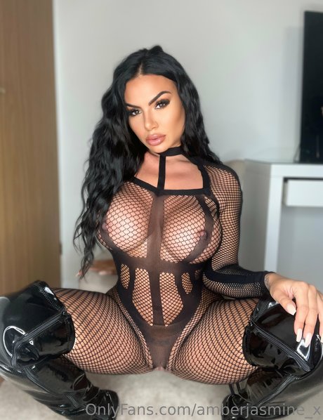 Amber Jasmine photo 41