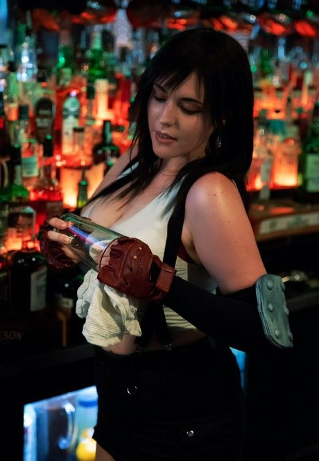 Amber Lee Connors photo 27