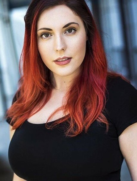 Amber Lee Connors photo 28