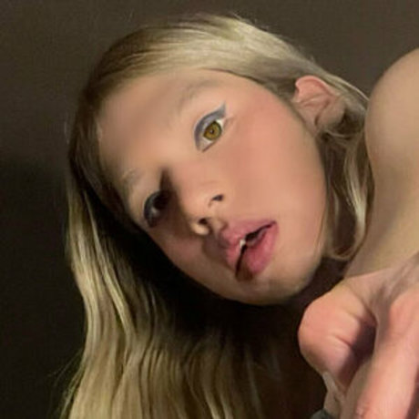 Amberrougue photo 39