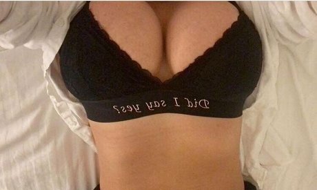Amelia Tidd photo 18