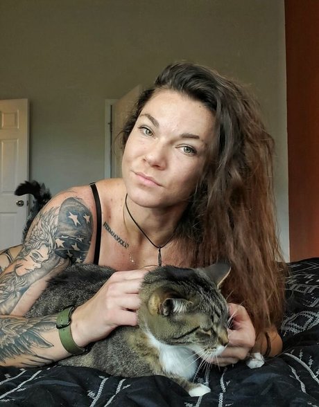 AmericanKat photo 19