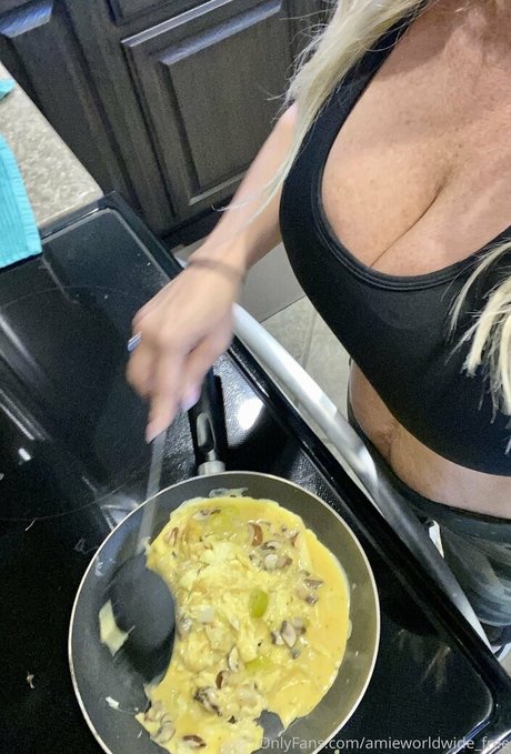 Amieworldwide_free photo 134