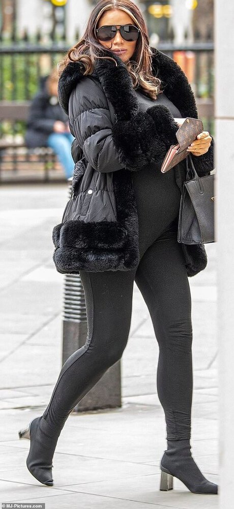 Amy Childs photo 3