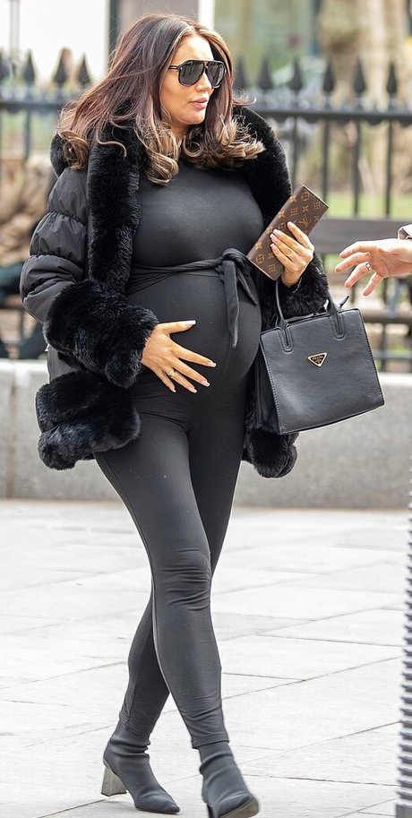 Amy Childs photo 5