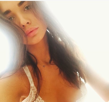 Amy Jackson photo 195