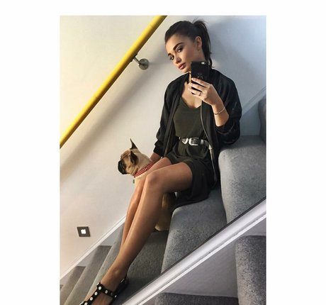 Amy Jackson photo 200