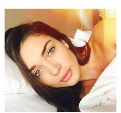 Amy Jackson photo 244