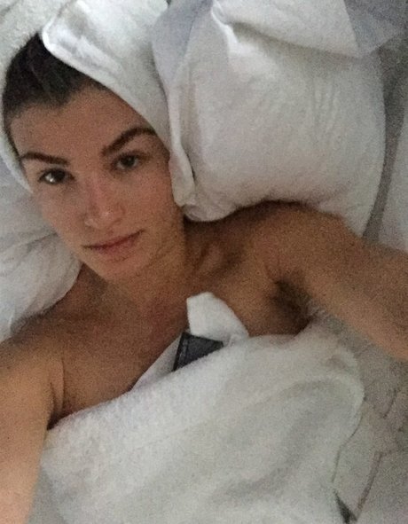 Amy Willerton photo 92