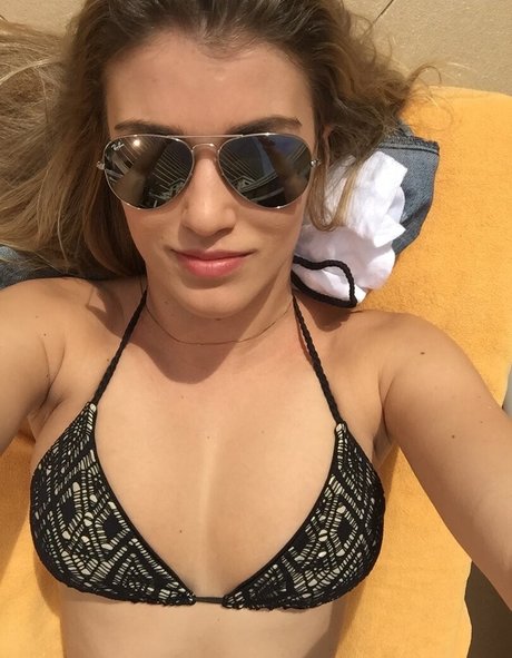 Amy Willerton photo 93