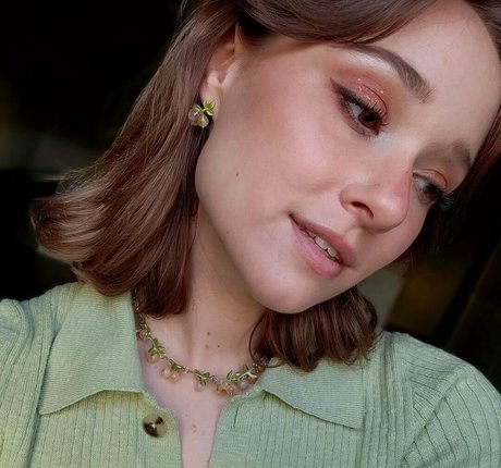 AmyKay ASMR photo 10